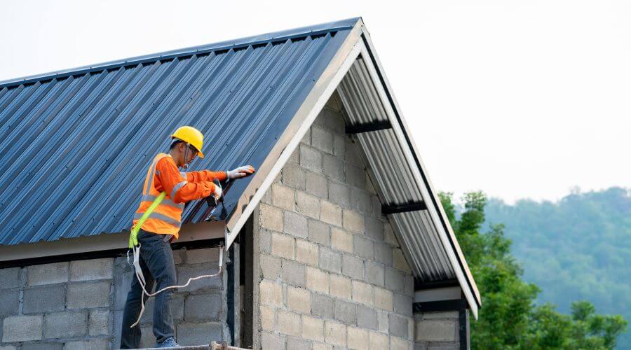 Professional residential roofers in Qulin, MO